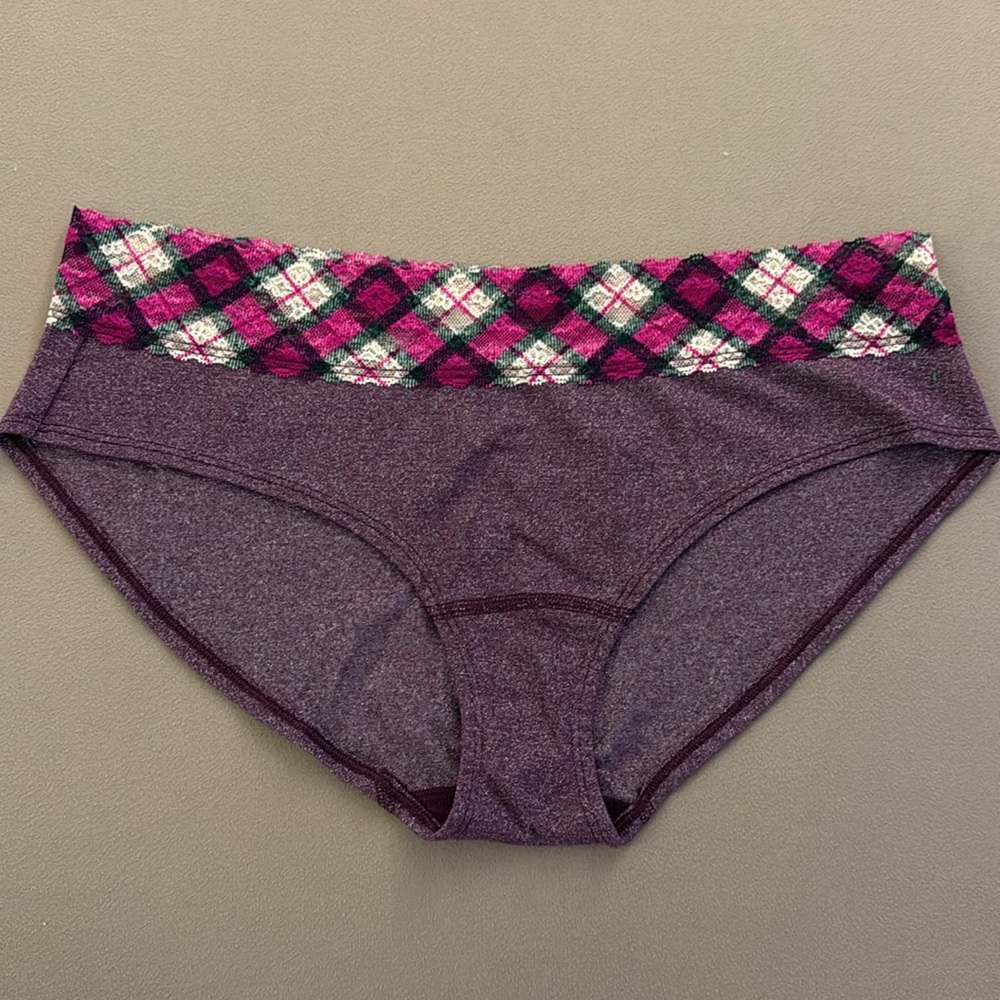 Victoria's Secret hip hugger Panties